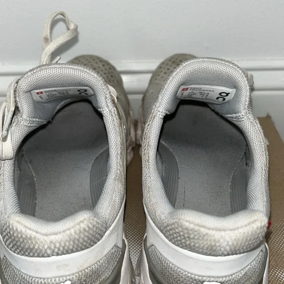 Gray and white On running shoes. - Picture 9 of 14